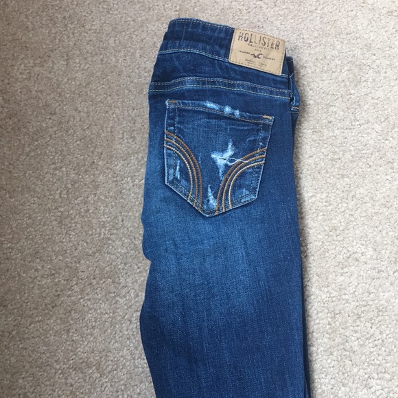 Hollister jeans - Picture 2 of 3